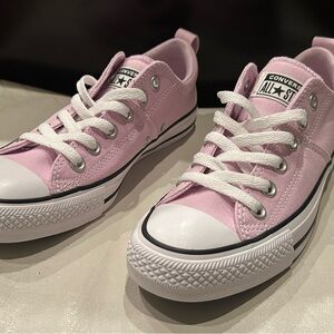 Converse Women's Light Pink Canvas Sneakers